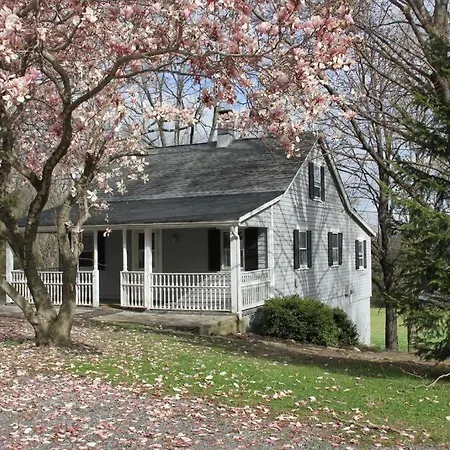 Private Lakeview Cottage And 2 Farmhouse Apartments Near Rt 80 Easy To Nyc Blairstown Exterior foto