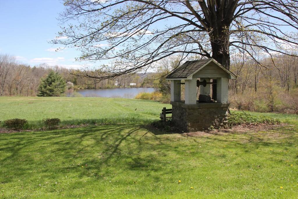 Private Lakeview And 2 Near Rt 80 Easy To Nyc Blairstown